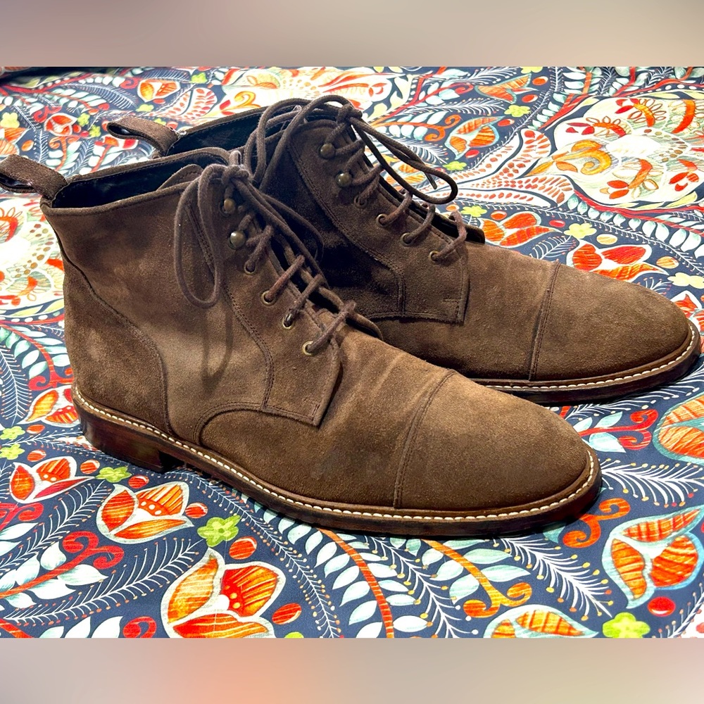 Great looking pair of Crosby Square Stratton Brown Suede Boots